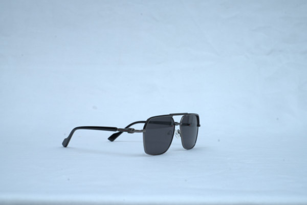 Gucci GG1676S Men's Metal Navigator Sunglasses - Dark Ruthenium/Silver Frame