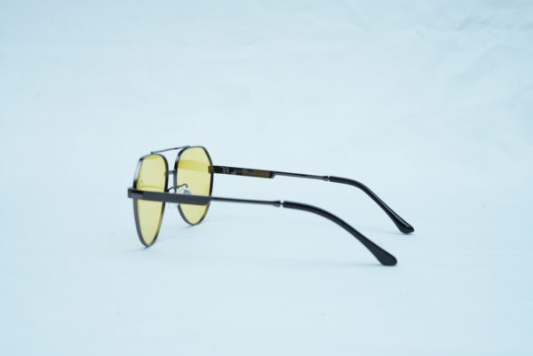 Gucci GG1677S Men's Pilot Aviator Sunglasses - Gold Frame with Yellow Lenses