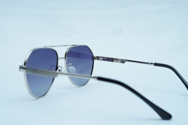 Gucci GG1677S Men's Pilot Aviator Sunglasses - Silver Frame with Blue Gradient Lenses